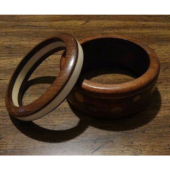 Vintage Wooden Bangle Bracelets WIth Inlaid Celluloid Stripe And Brass Inlay - Picture 1 of 10